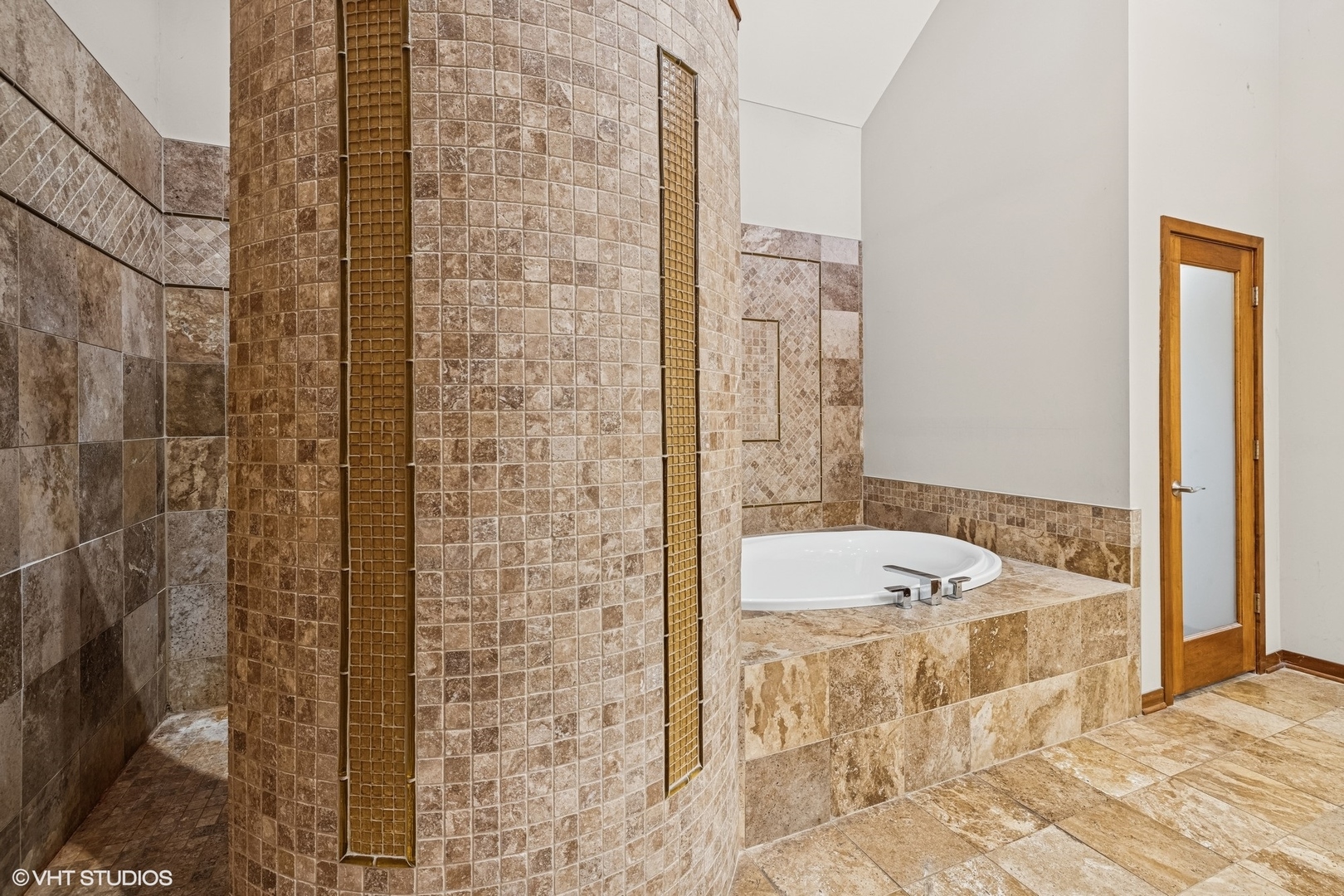 4901 Hill Road, Richmond, IL 60071