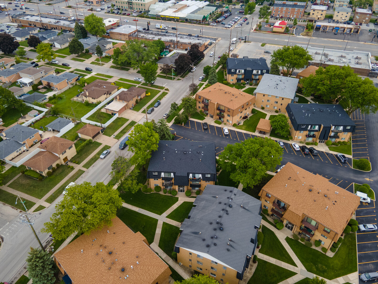 4825 W 109th Street #303, Oak Lawn, IL 60453