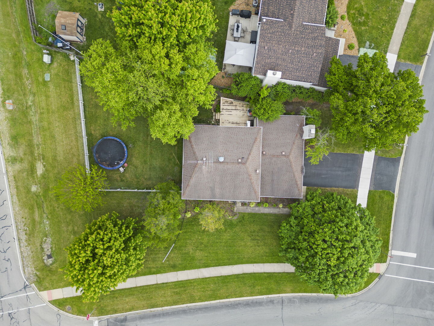 1004 Evergreen Drive, Carol Stream, IL 60188