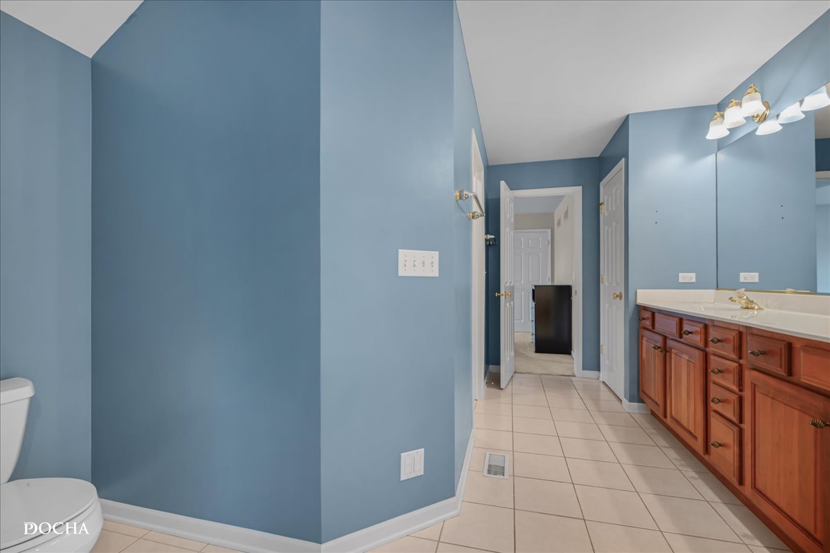 4N338 Booth Tarkington Street, St. Charles, IL 60175