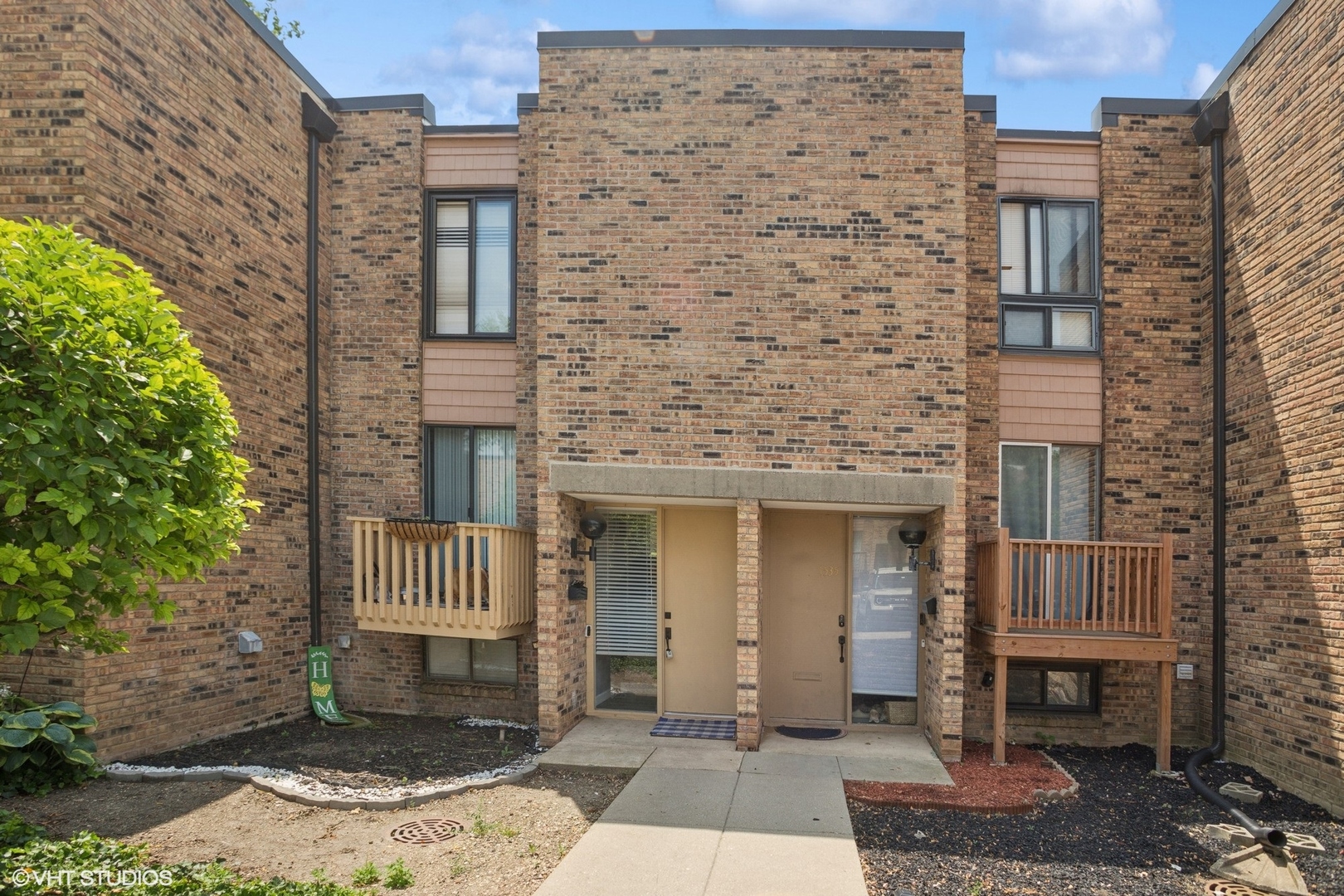 1537 Sycamore Place, Schaumburg, IL 60173