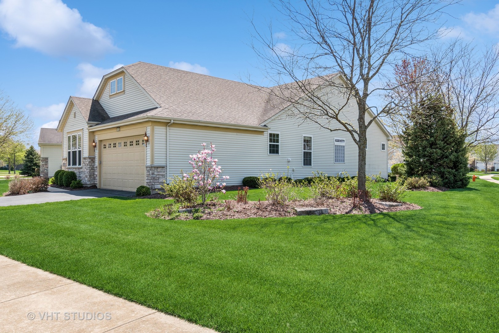4120 Idlewild Lane, Naperville, IL 60564