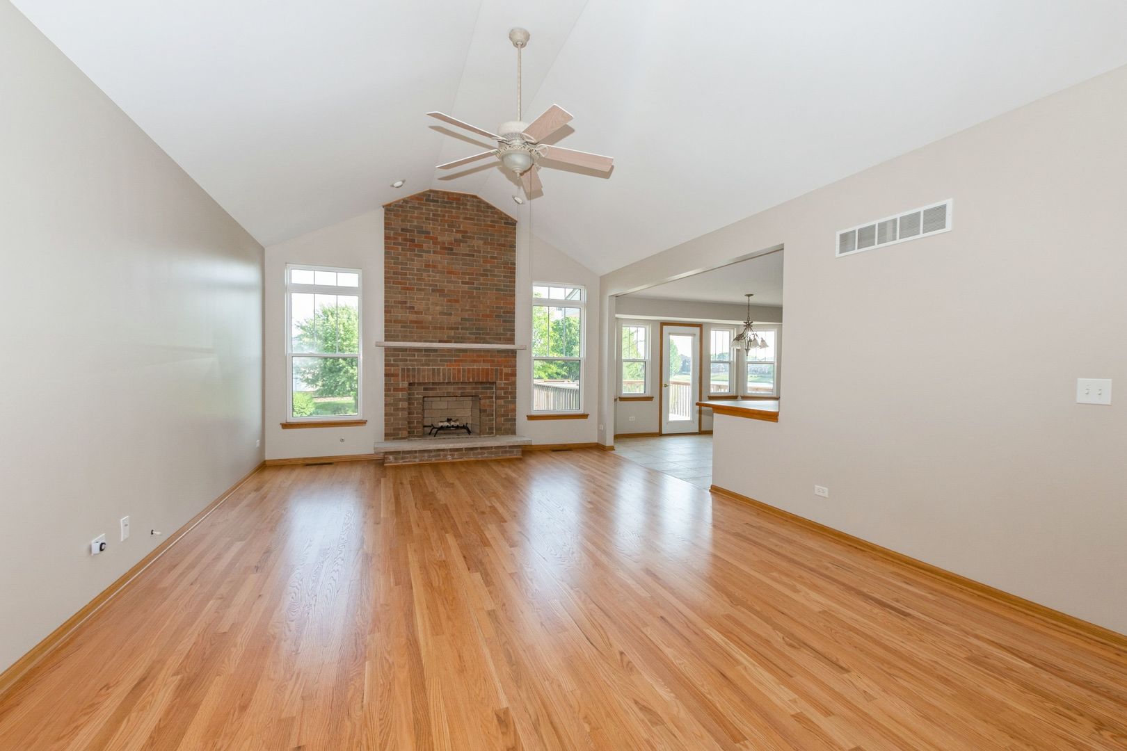 1108 Yamma Ridge, New Lenox, IL 60451