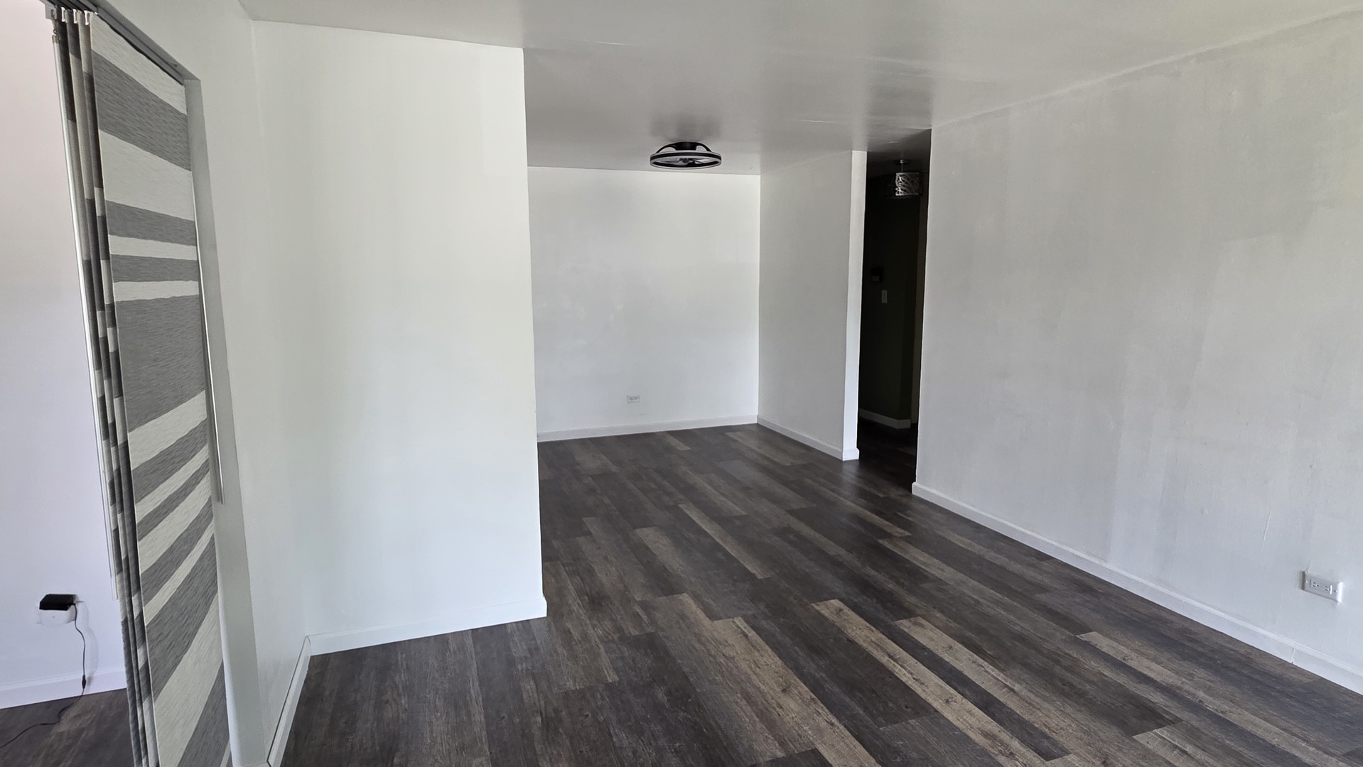9446 DEE Road #2E, Des Plaines, IL 60016