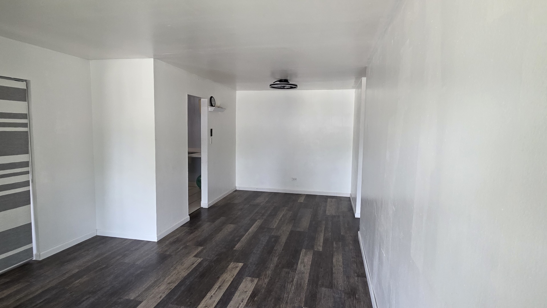 9446 DEE Road #2E, Des Plaines, IL 60016