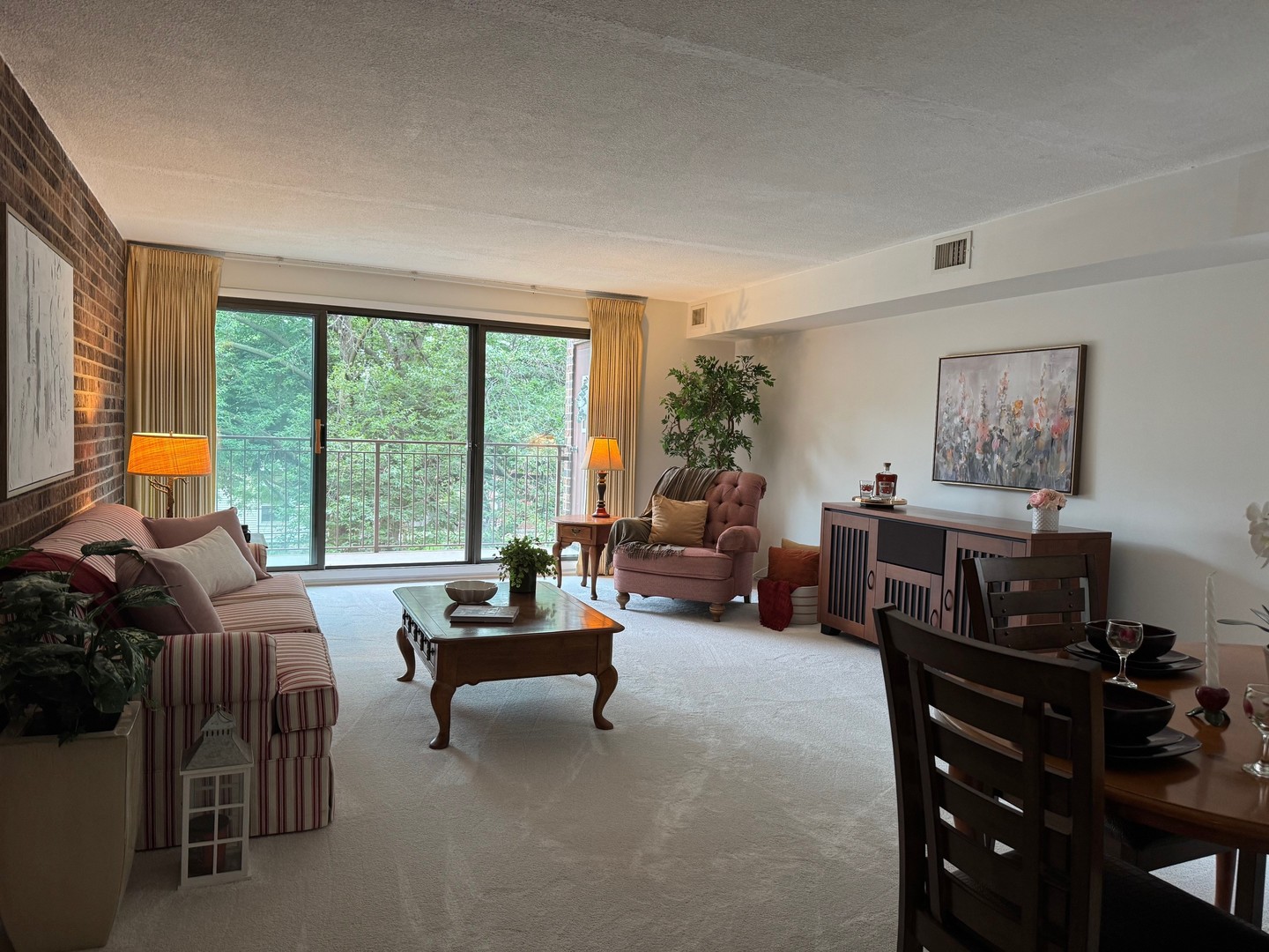 825 Pearson Street #3A, Des Plaines, IL 60016