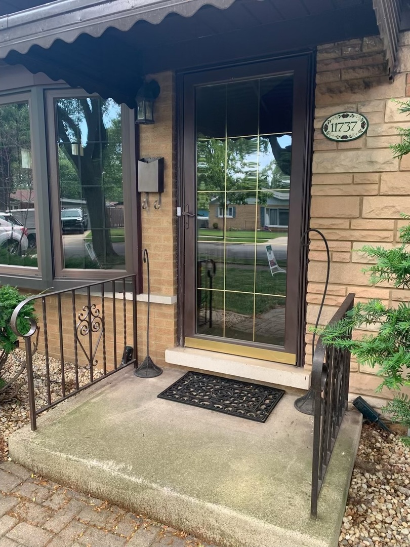 11737 S Kedvale Avenue, Alsip, IL 60803