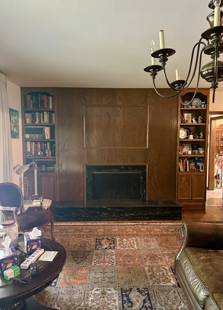 205 Timber Trail Drive, Oak Brook, IL 60523