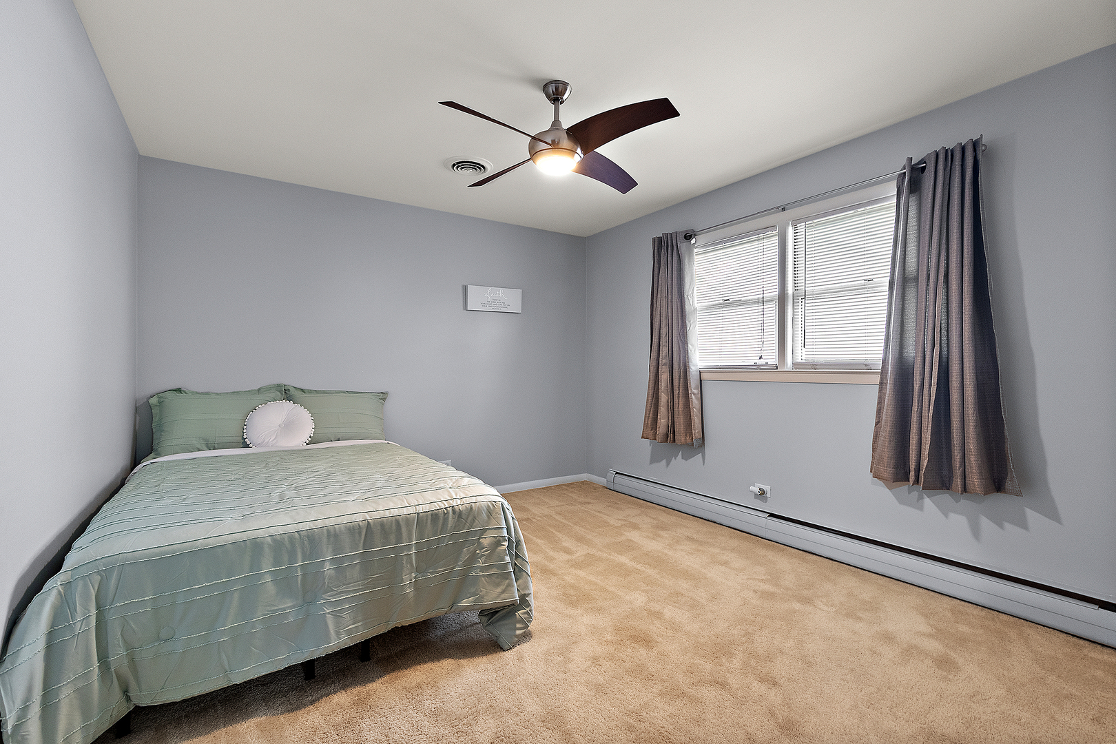 18806 Juhlin Drive, Homewood, IL 60430