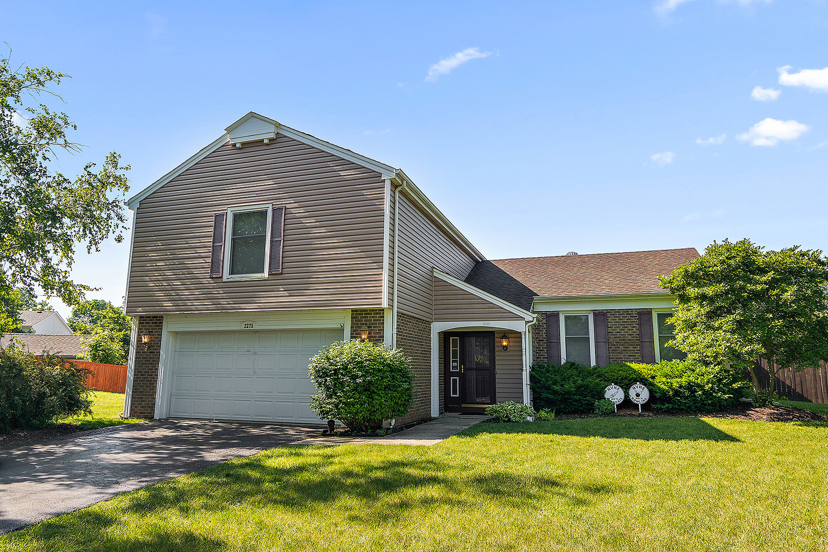 2275 Norwich Court, Naperville, IL 60565