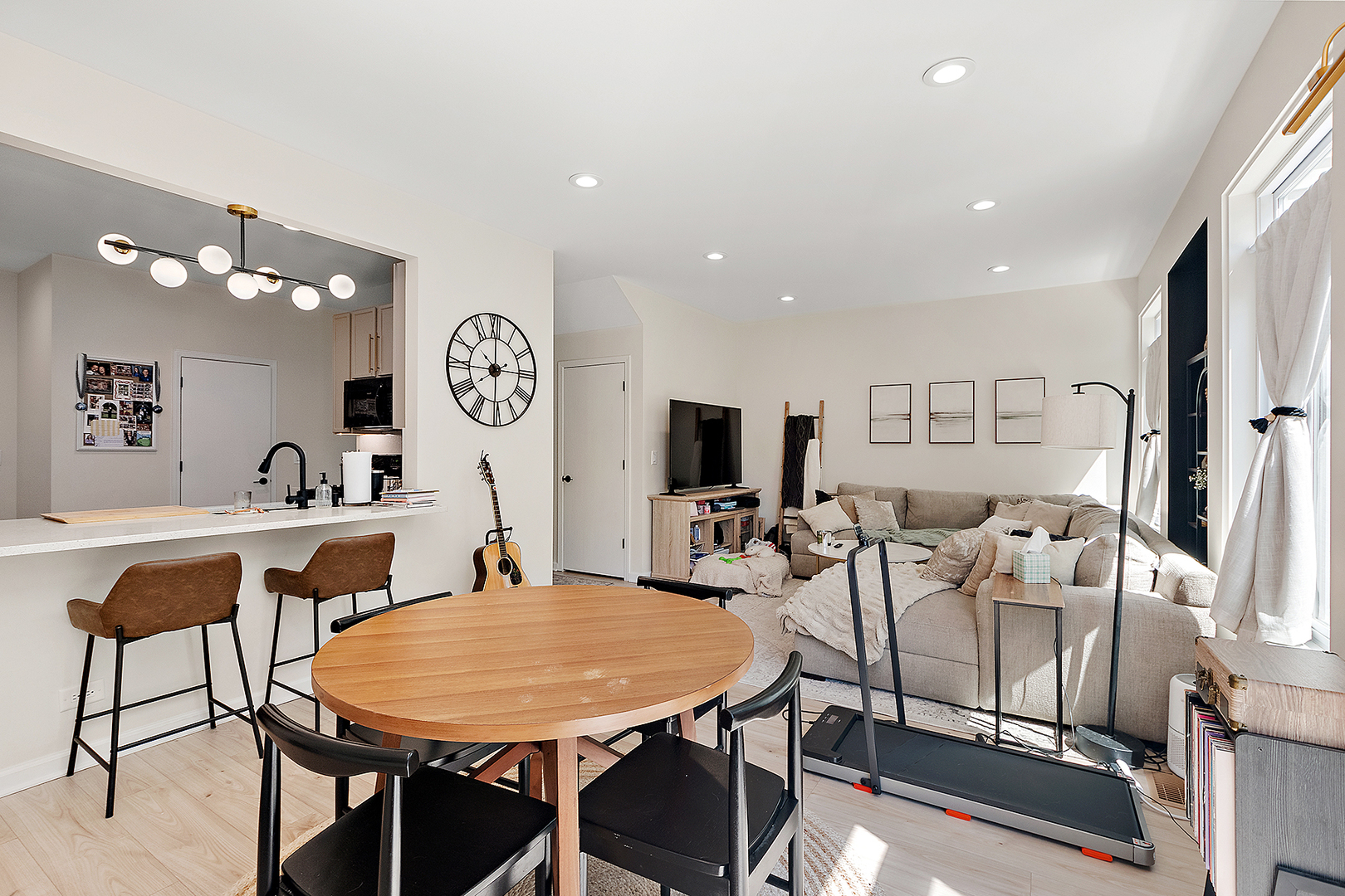 1526 Peachtree Lane, Lockport, IL 60441