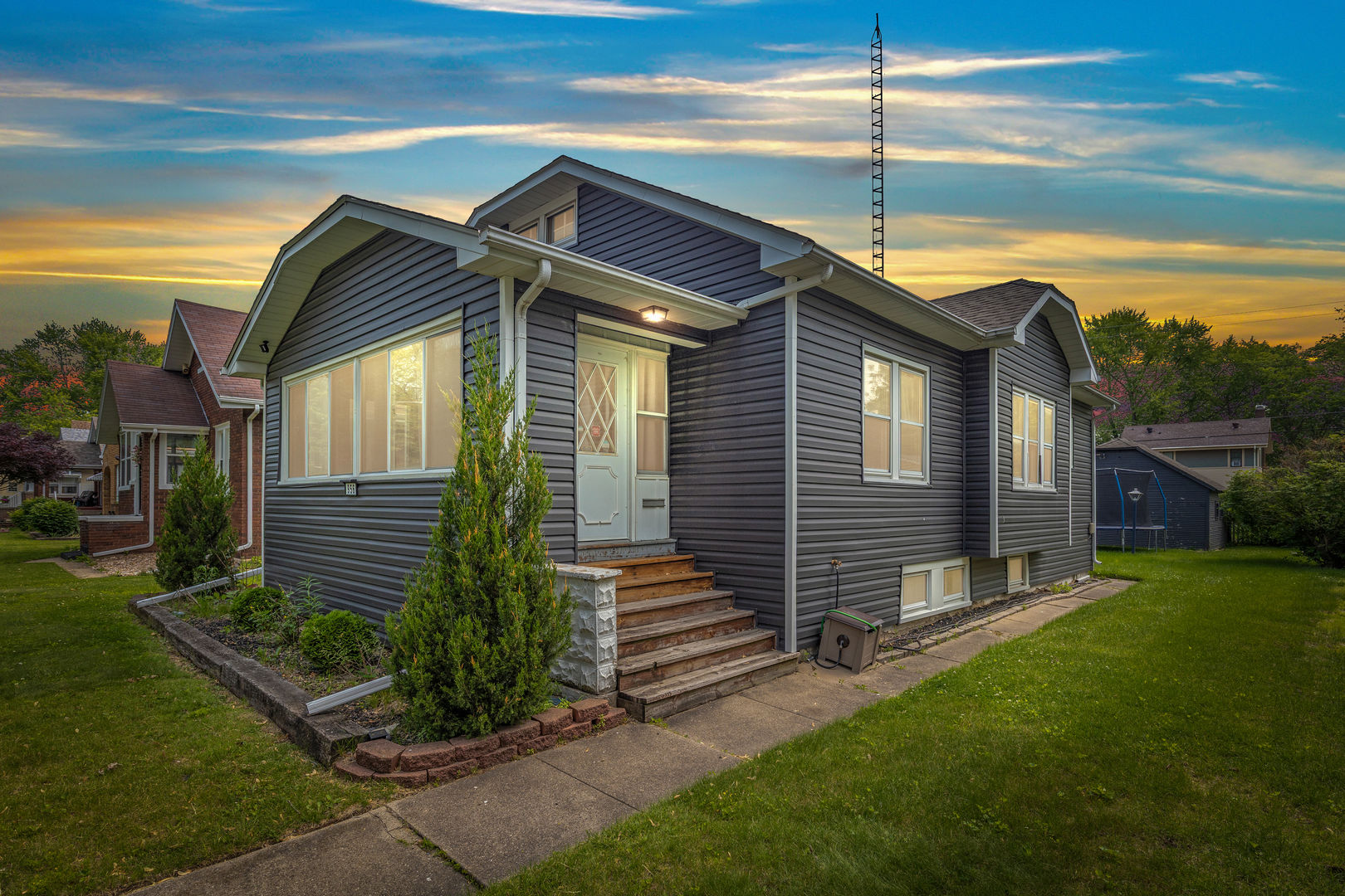 956 S Elm Avenue, Kankakee, IL 60901