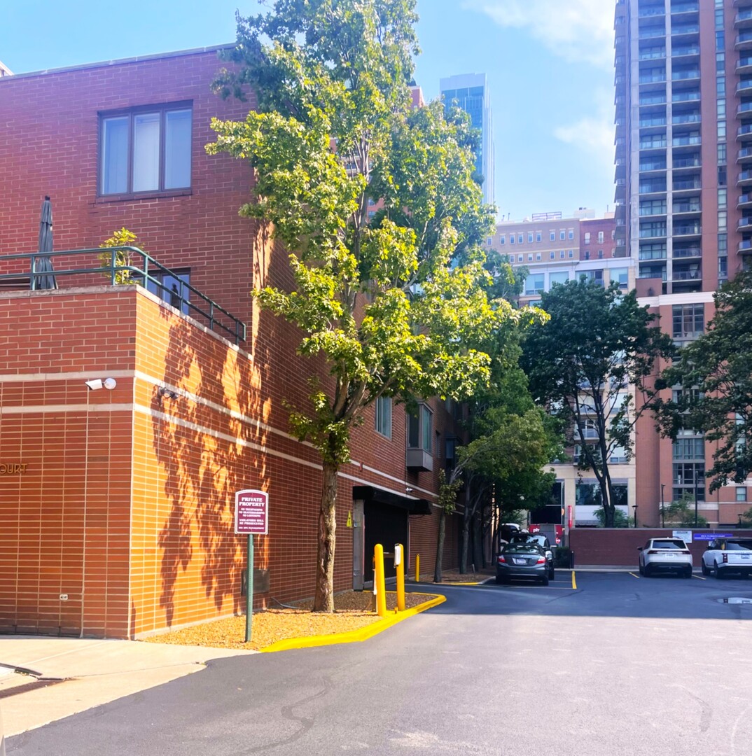 801 S Plymouth Court #416, Chicago, IL 60605