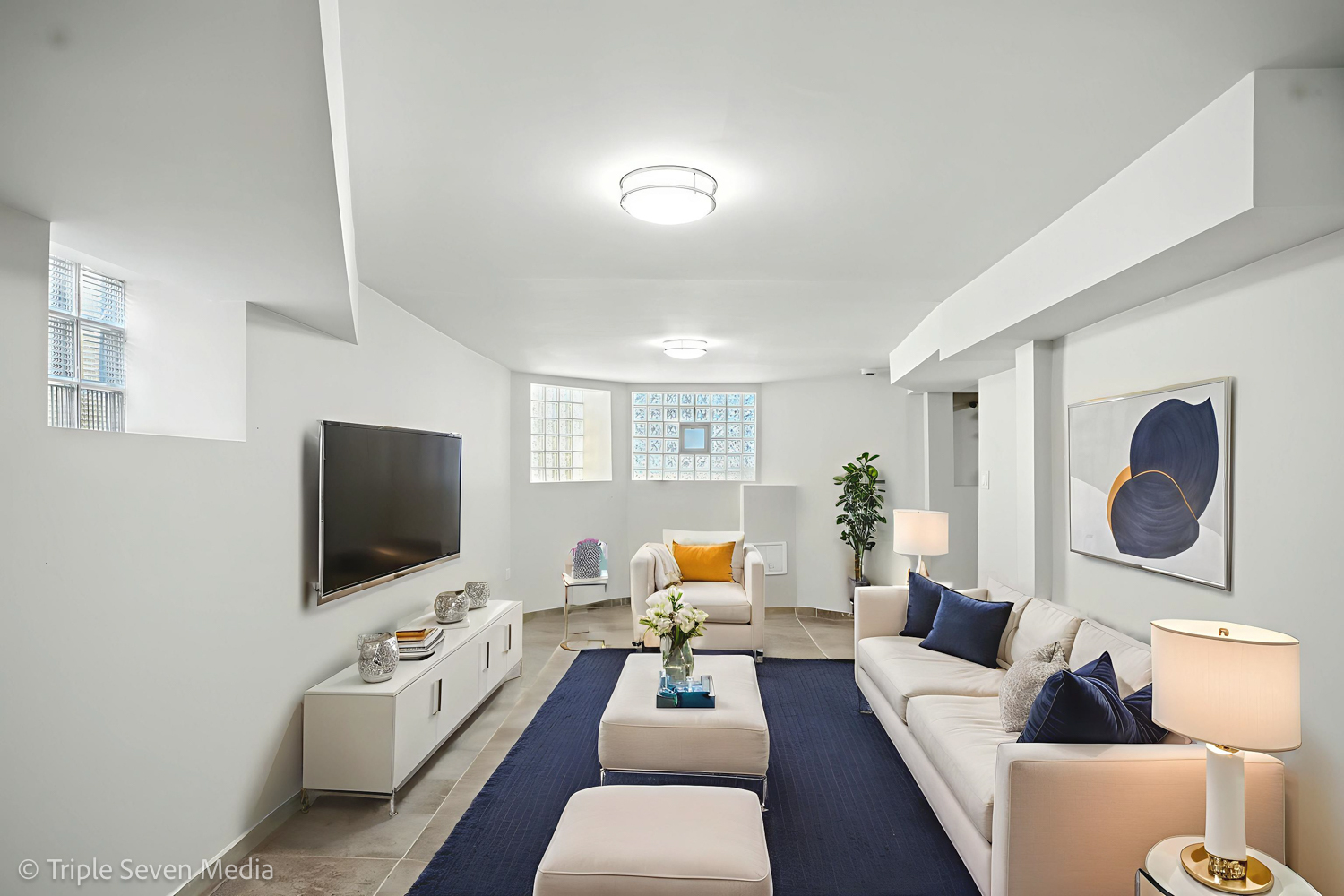 3425 W Carroll Avenue, Chicago, IL 60624