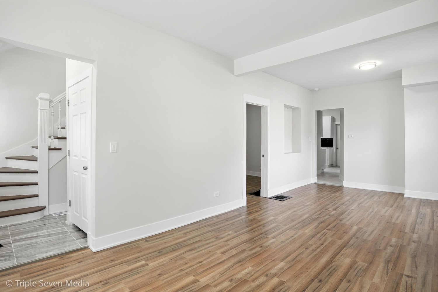 3425 W Carroll Avenue, Chicago, IL 60624