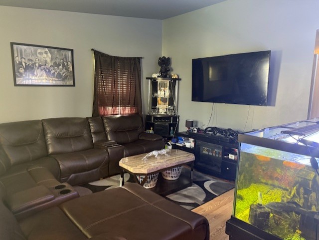3007 30th Street, Zion, IL 60099