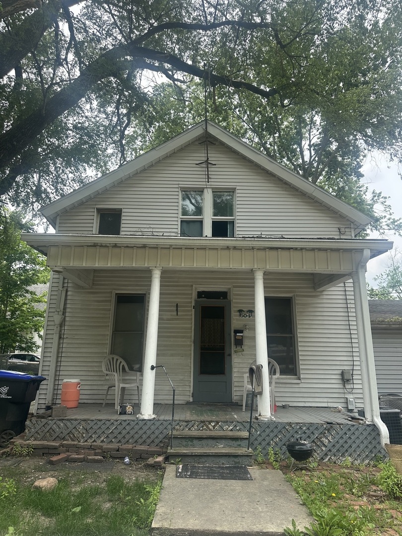 504 Union Street, Bloomington, IL 61701