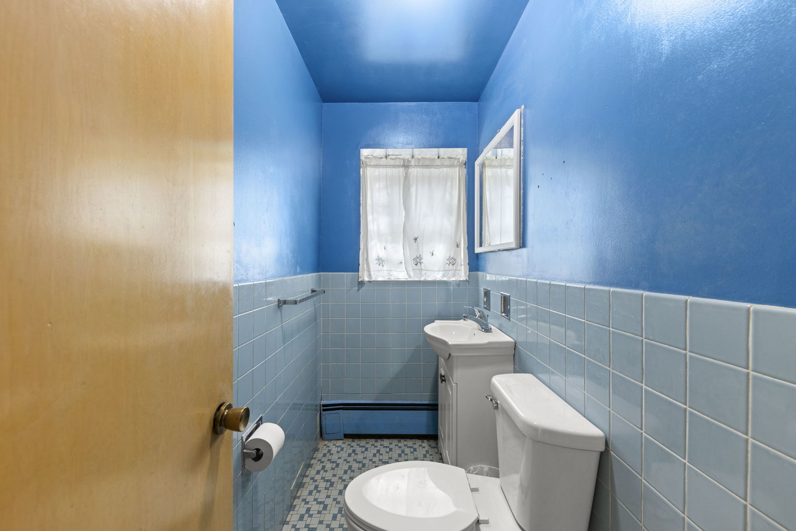 1301 N Latrobe Avenue, Chicago, IL 60651