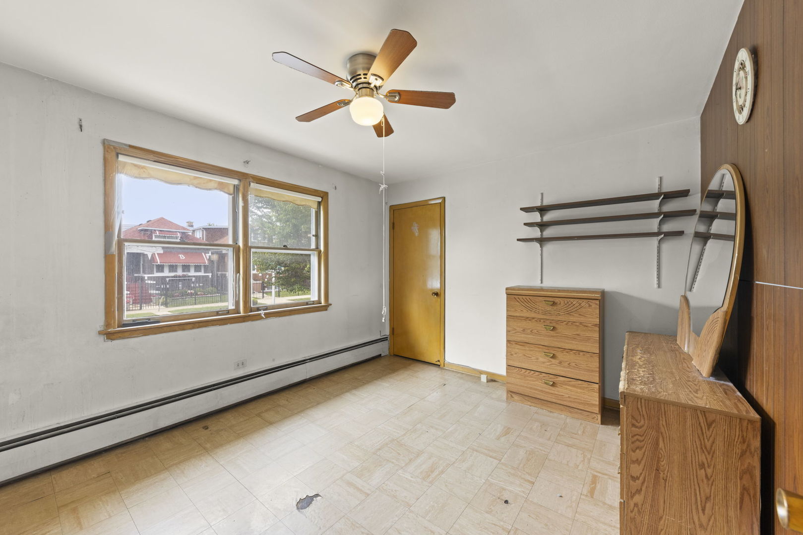 1301 N Latrobe Avenue, Chicago, IL 60651