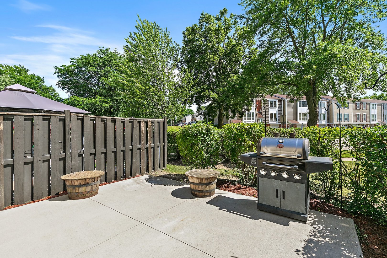 2165 Greystone Place, Hoffman Estates, IL 60169