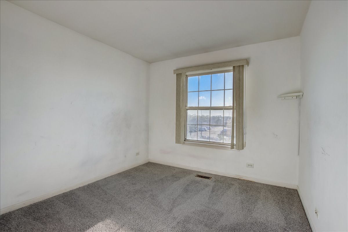 8108 Concord Lane #K, Justice, IL 60458