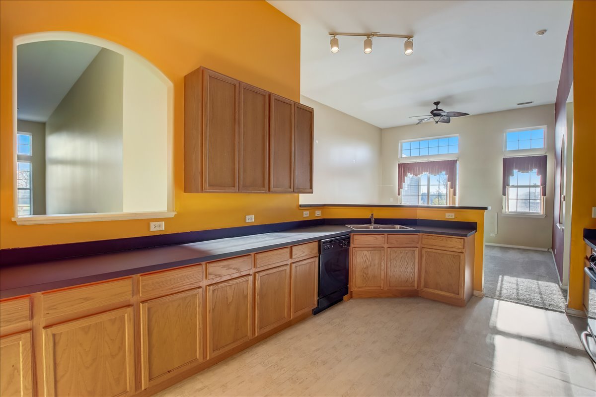 8108 Concord Lane #K, Justice, IL 60458