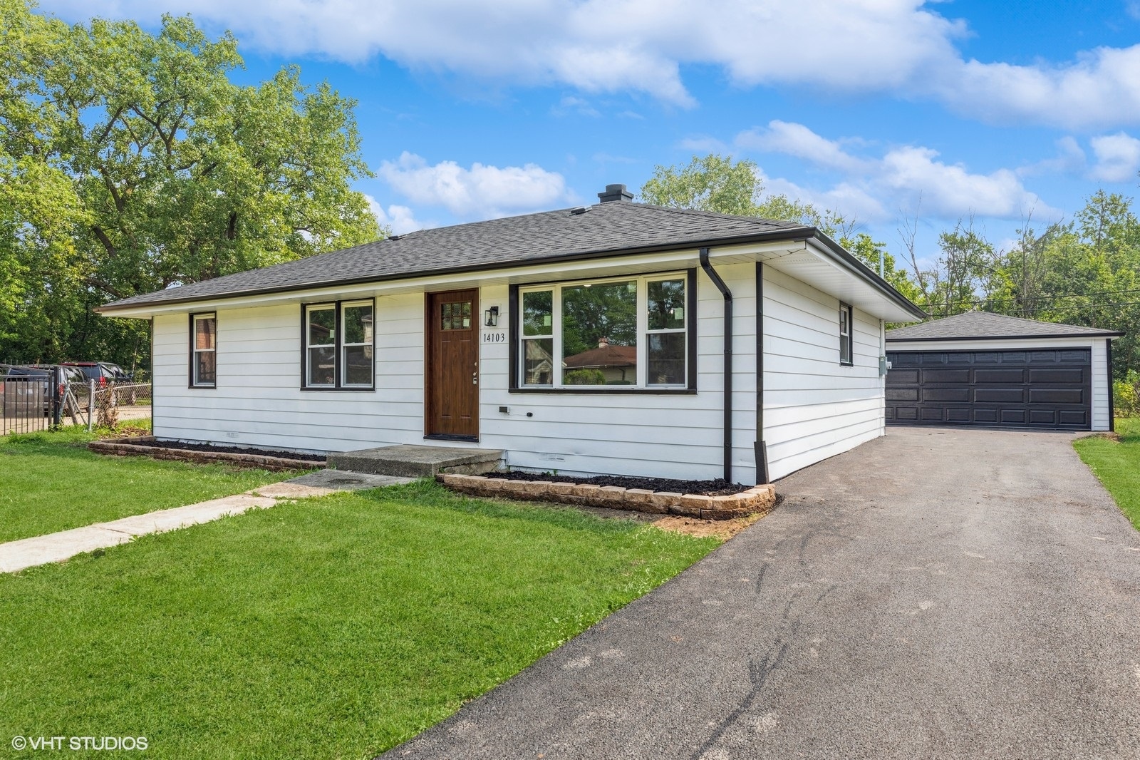 14103 Marshfield Avenue, Dixmoor, IL 60426