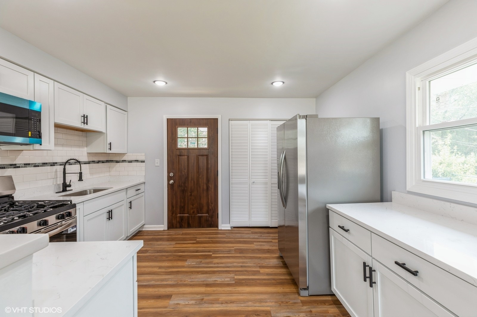 14103 Marshfield Avenue, Dixmoor, IL 60426