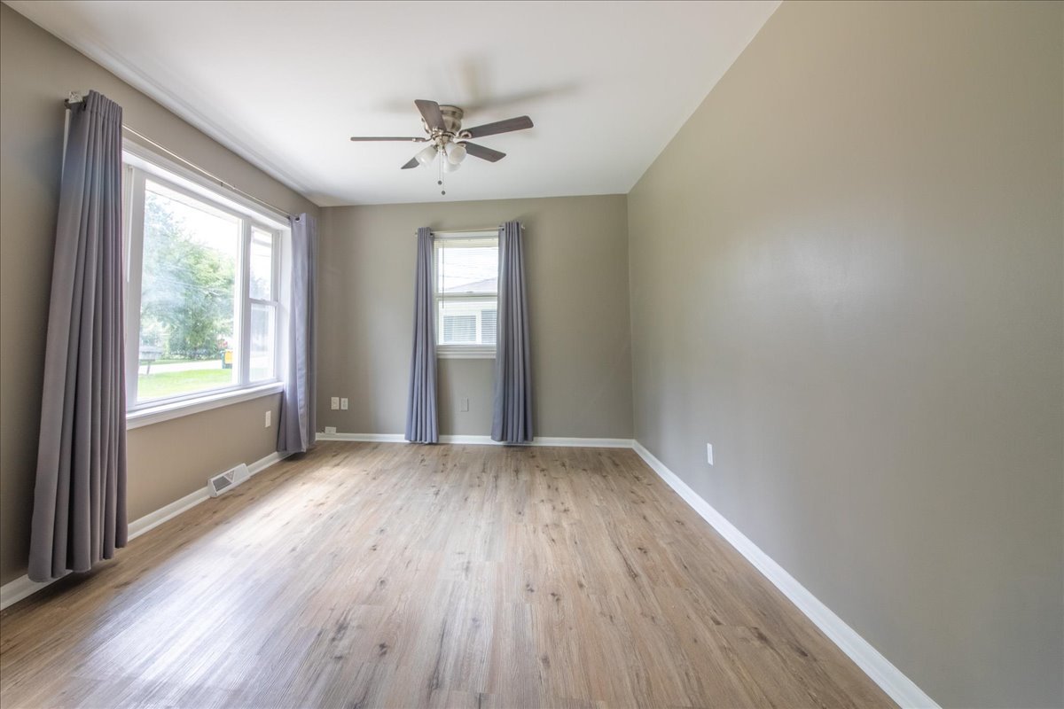 507 E Lee Street #A, Plano, IL 60545