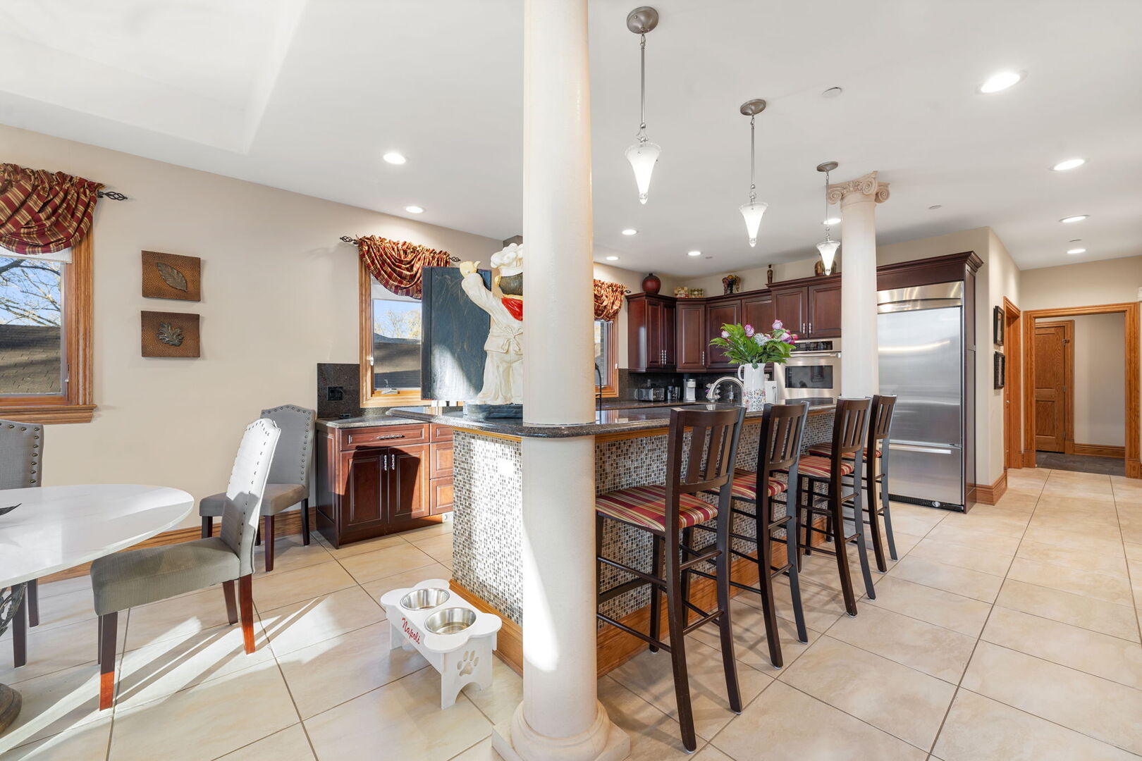 200 N School Street, Mount Prospect, IL 60056