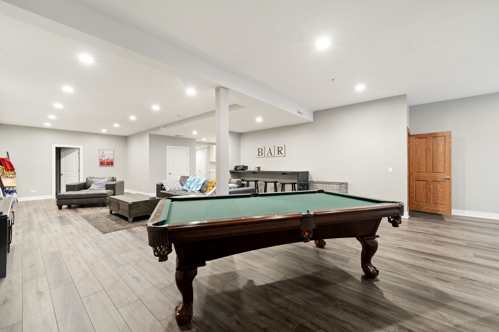 200 N School Street, Mount Prospect, IL 60056