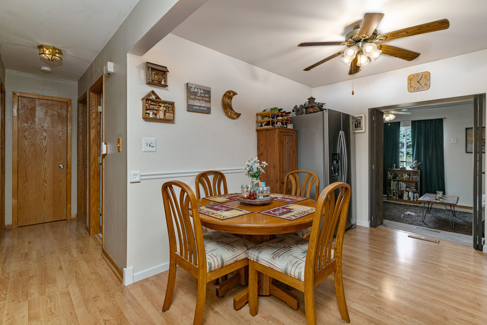 10805 S Oak Park Avenue, Worth, IL 60482