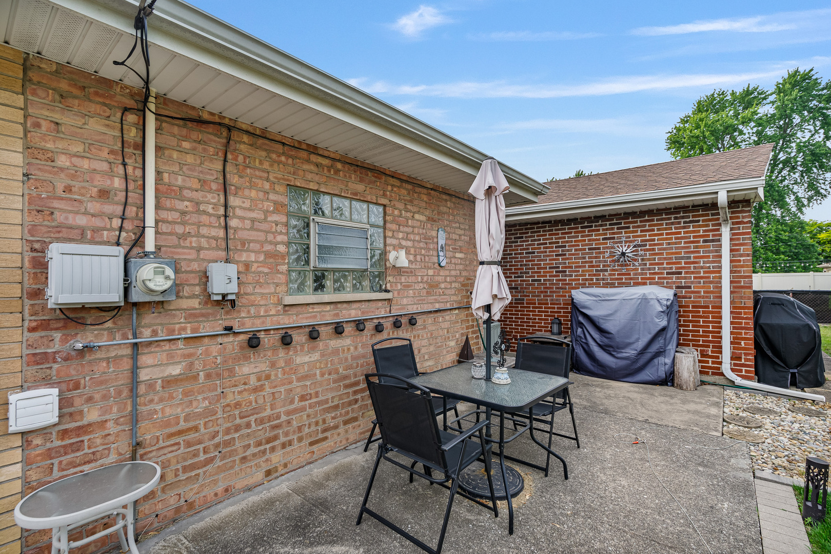 10805 S Oak Park Avenue, Worth, IL 60482