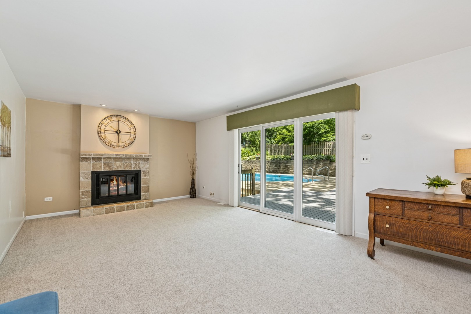 4816 Hickory Way, Johnsburg, IL 60051