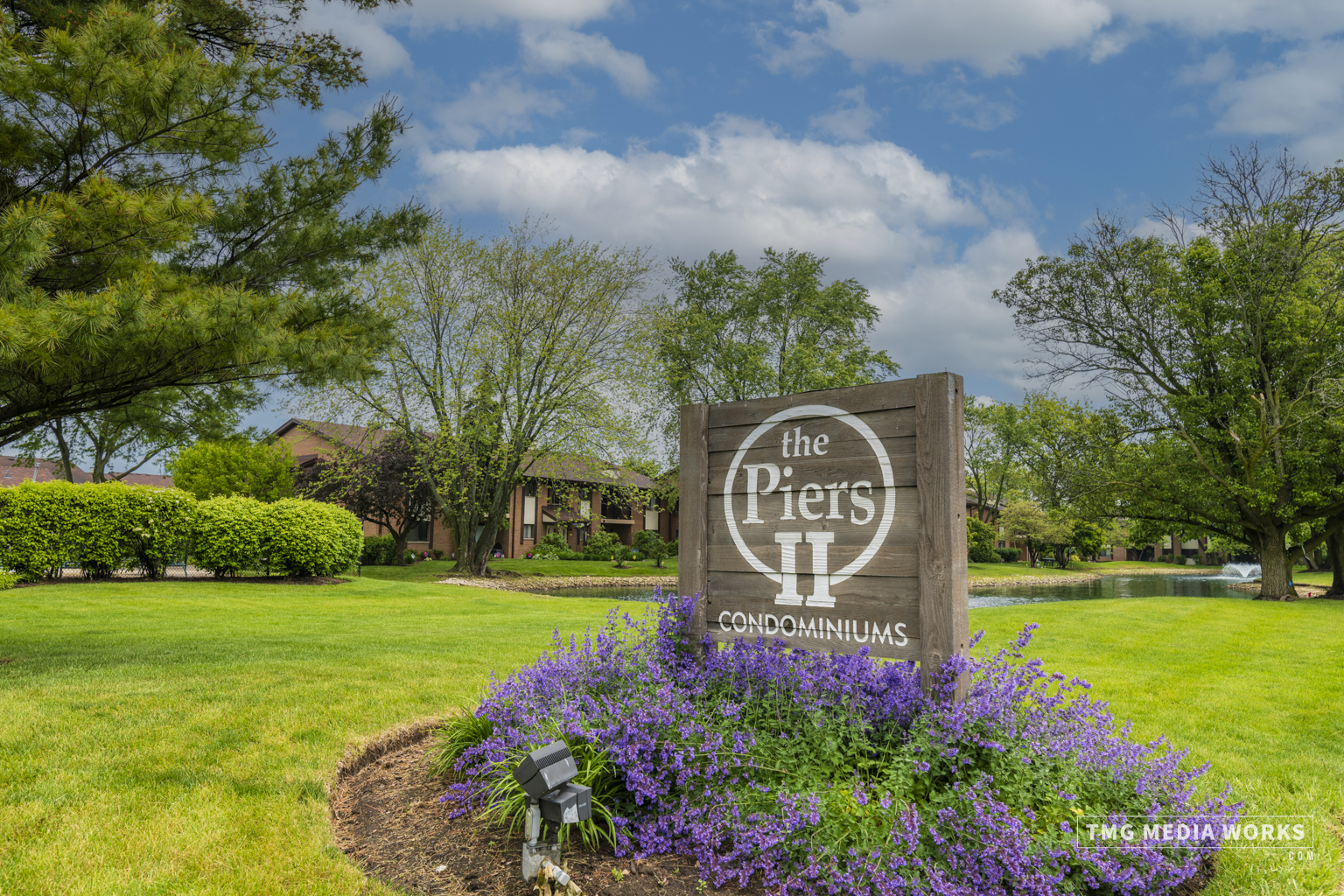 8212 Anchor Drive #501, Woodridge, IL 60517