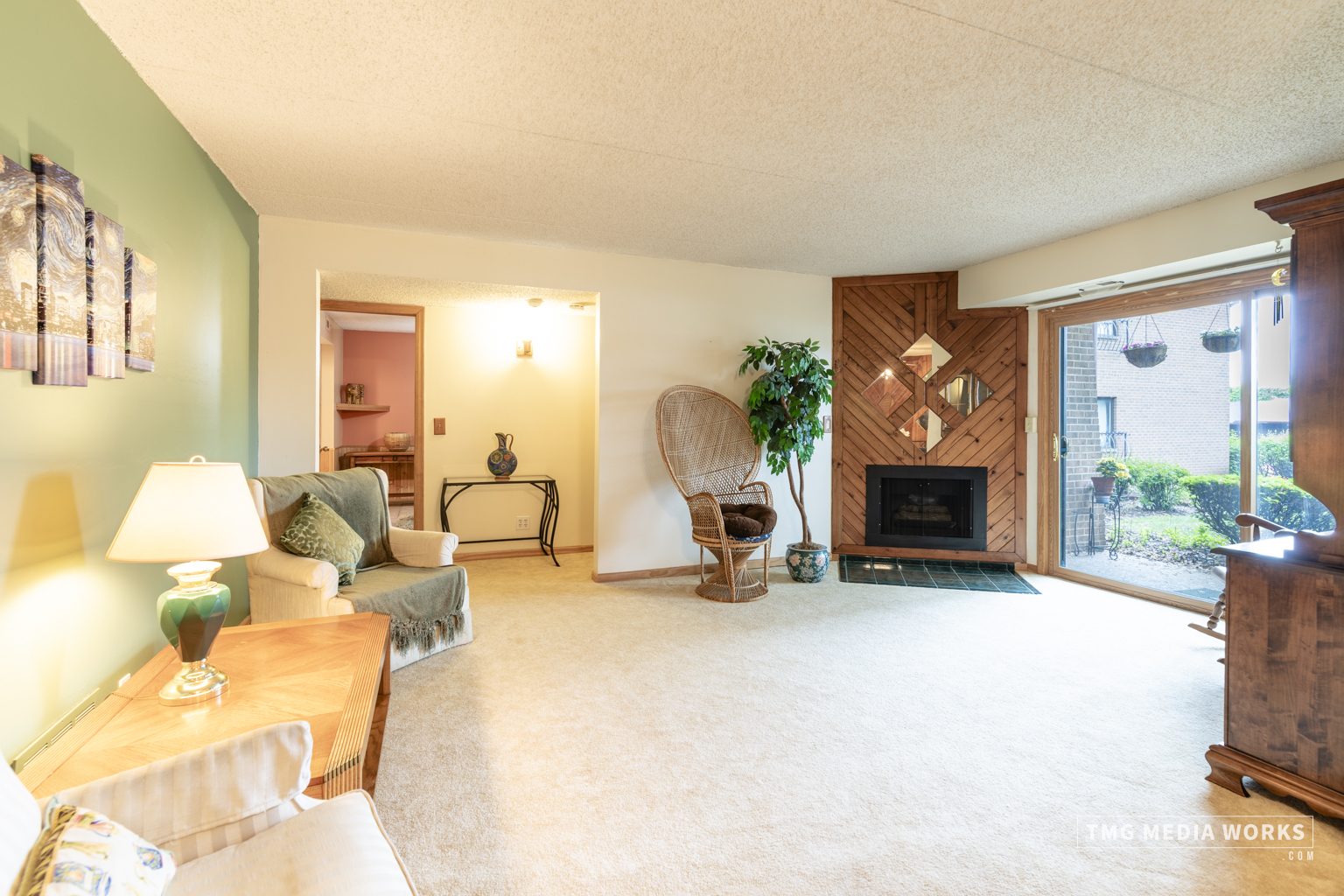 8212 Anchor Drive #501, Woodridge, IL 60517