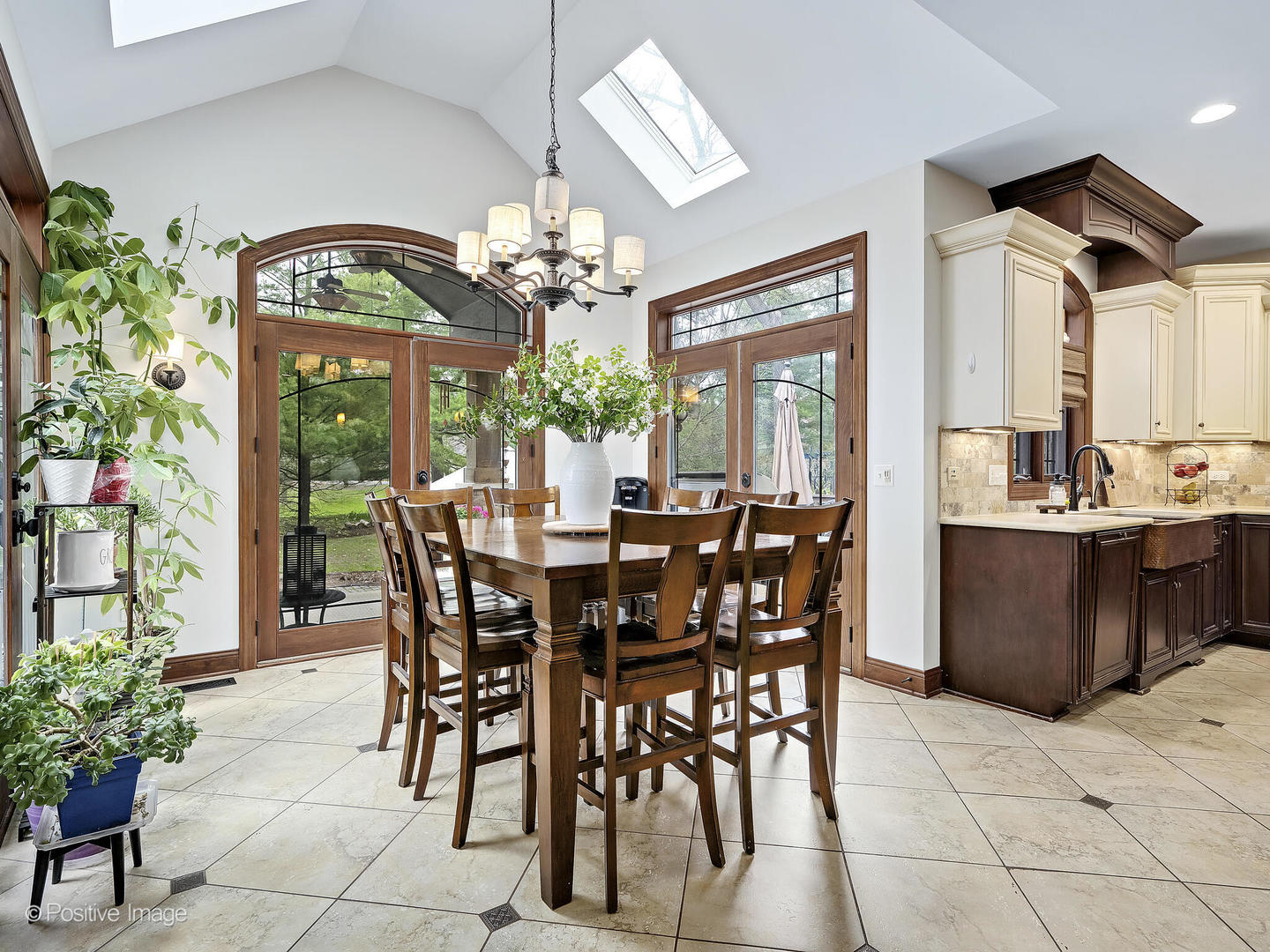 22 Yorkshire Woods, Oak Brook, IL 60523