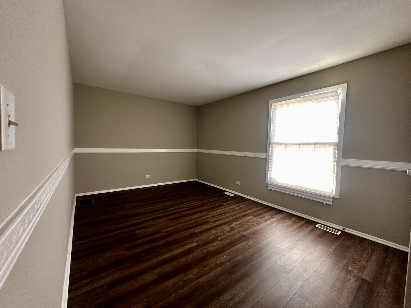 1401 N Glen Circle #D, Aurora, IL 60506