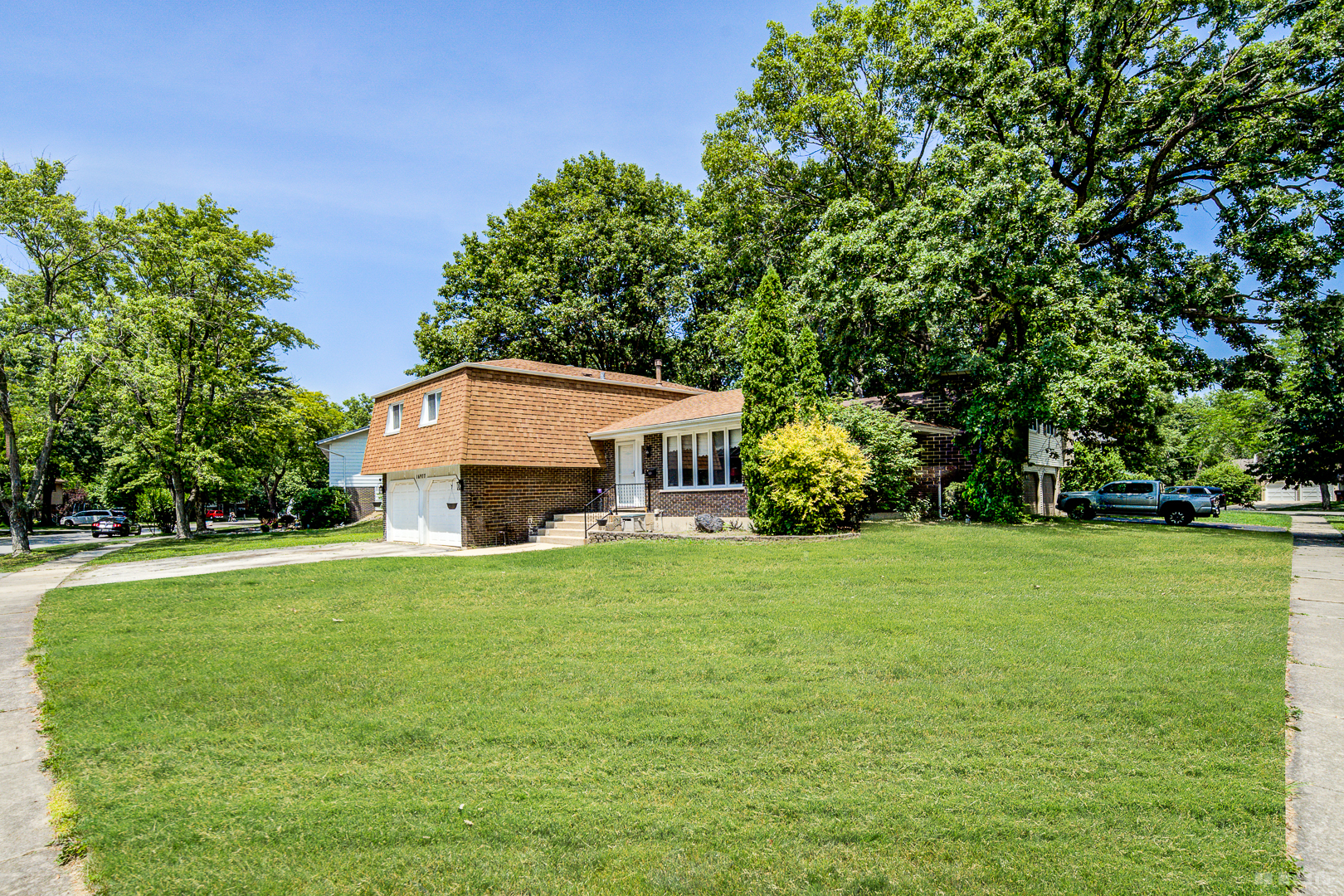 16977 Barbara Lane, Tinley Park, IL 60477