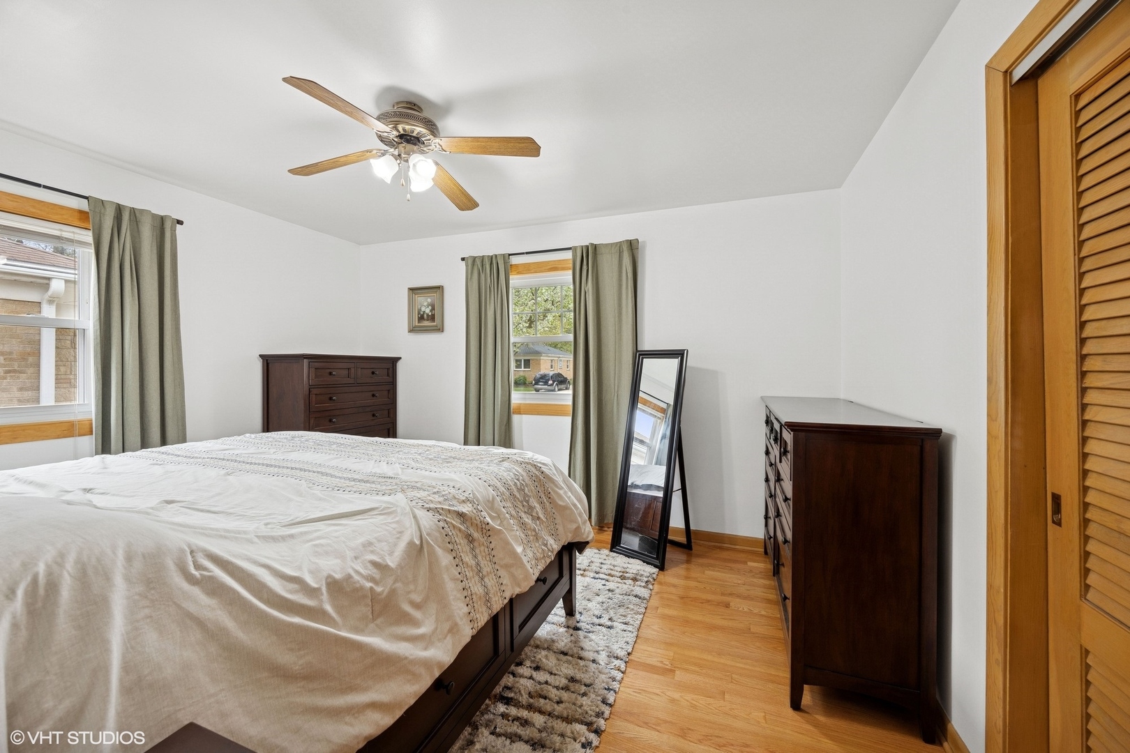 1609 Boeger Avenue, Westchester, IL 60154