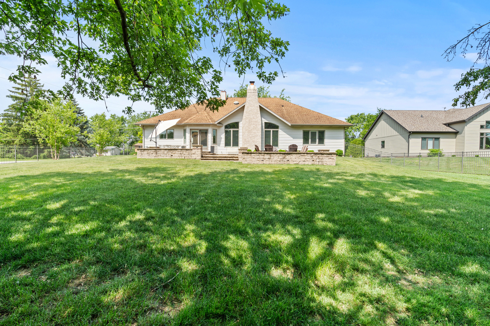 12203 Walker Road, Lemont, IL 60439