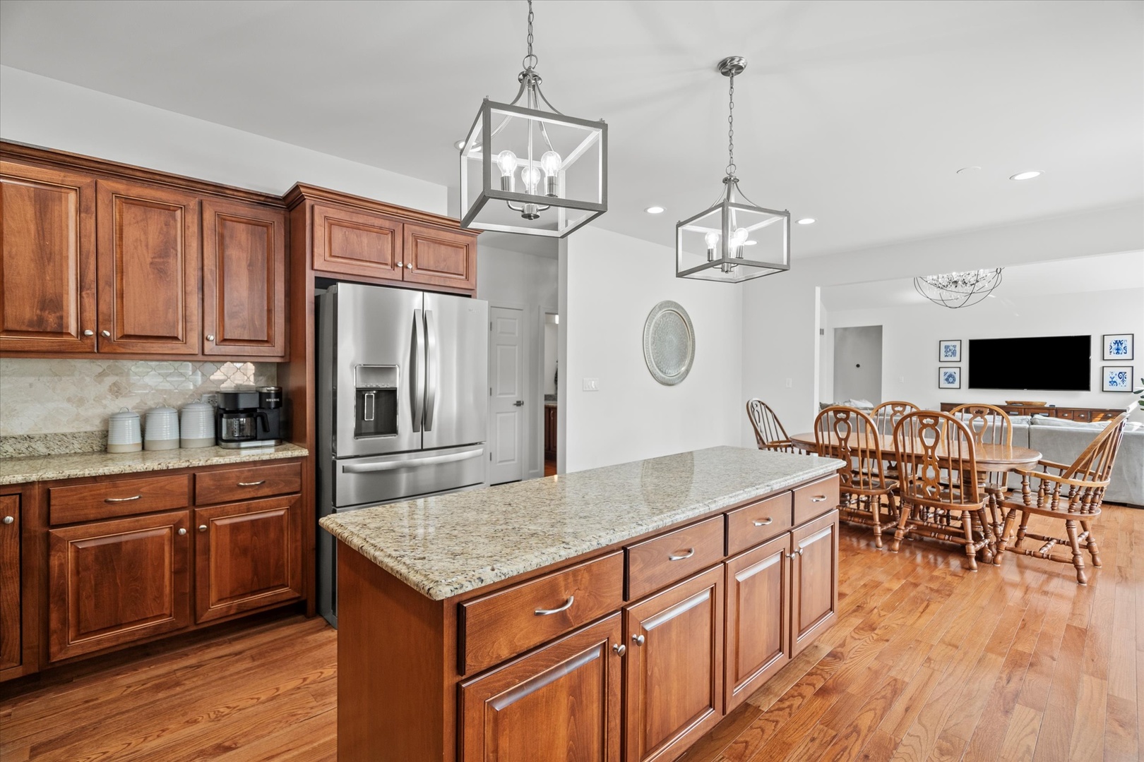 12203 Walker Road, Lemont, IL 60439