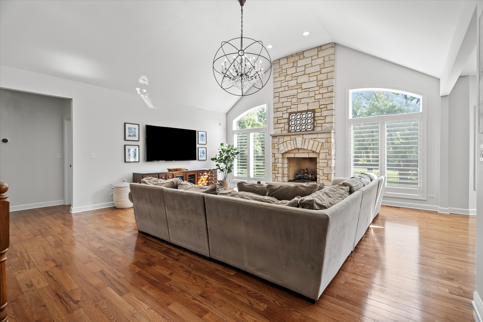 12203 Walker Road, Lemont, IL 60439