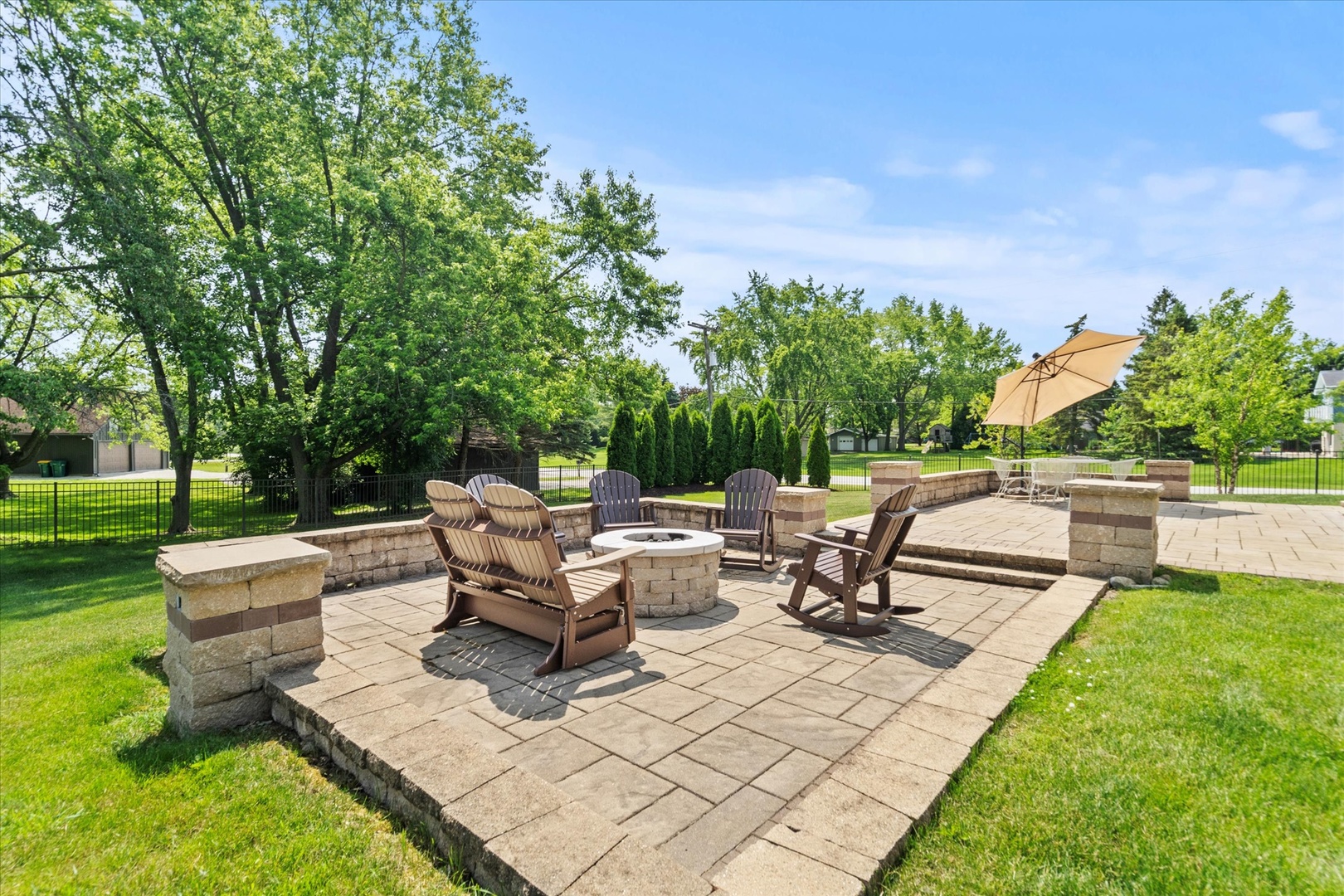 12203 Walker Road, Lemont, IL 60439