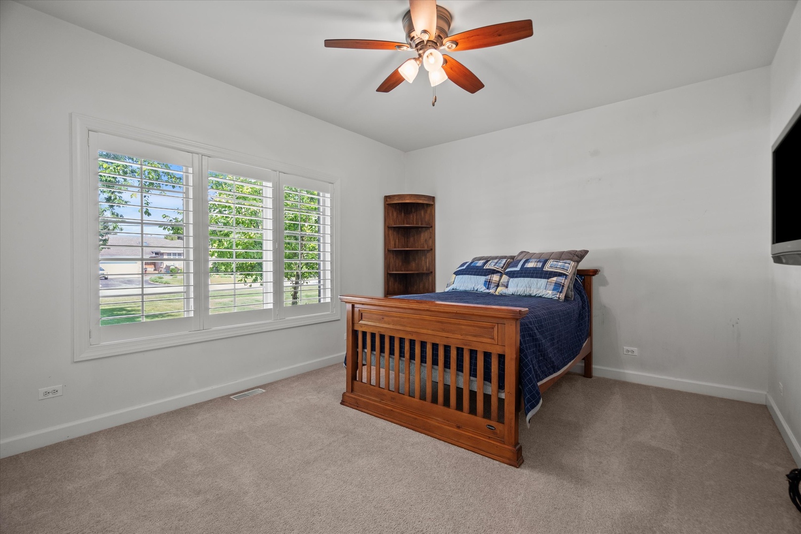 12203 Walker Road, Lemont, IL 60439