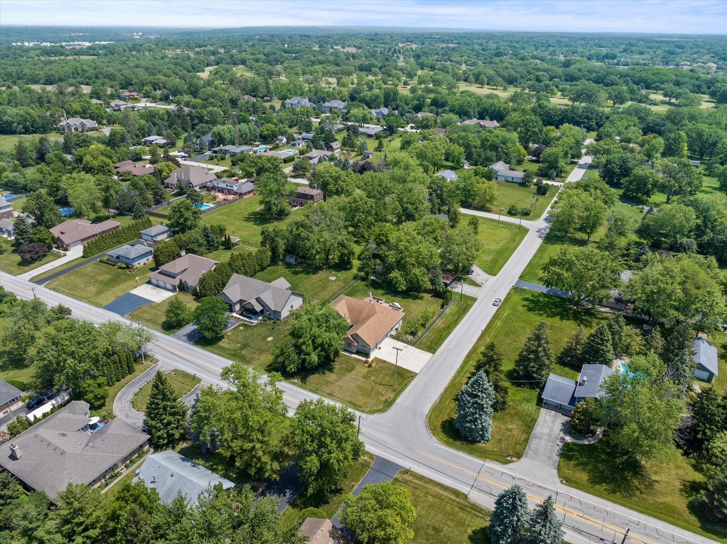 12203 Walker Road, Lemont, IL 60439