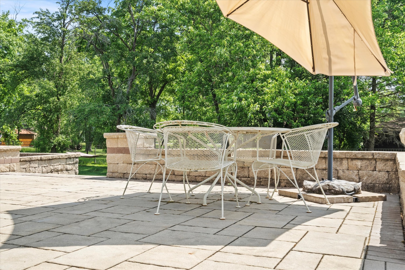12203 Walker Road, Lemont, IL 60439