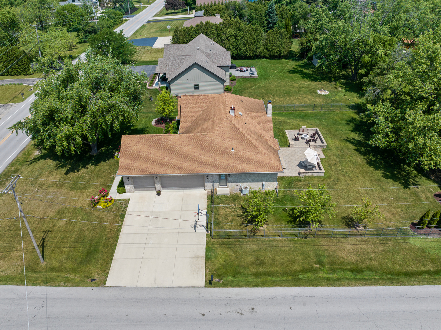 12203 Walker Road, Lemont, IL 60439