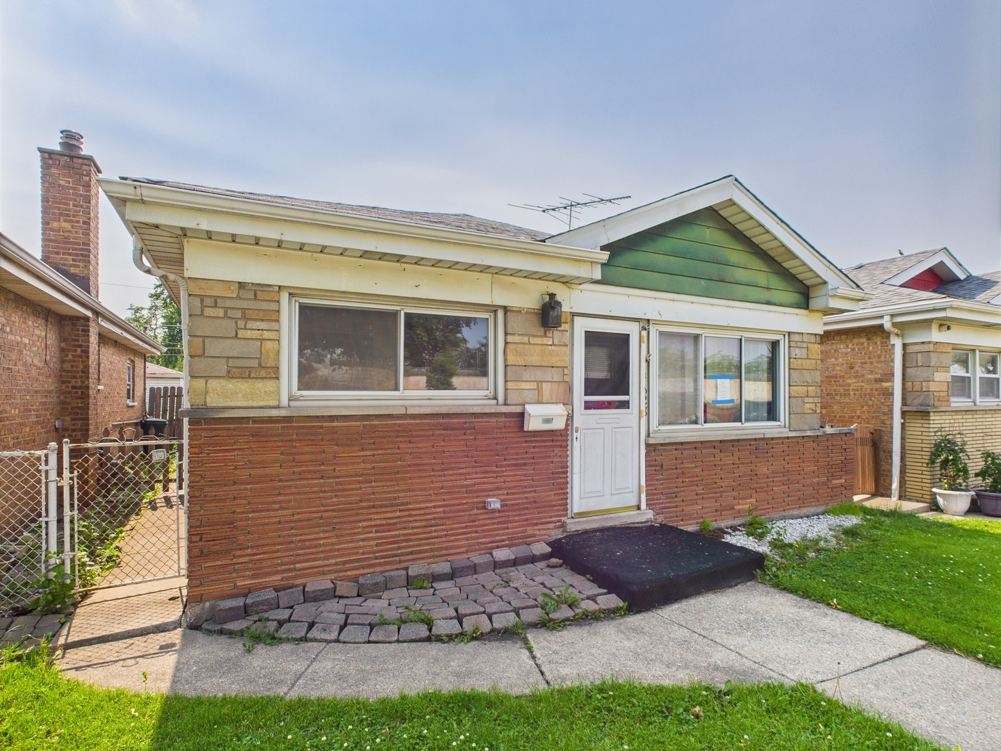 4628 1st Avenue, Lyons, IL 60534