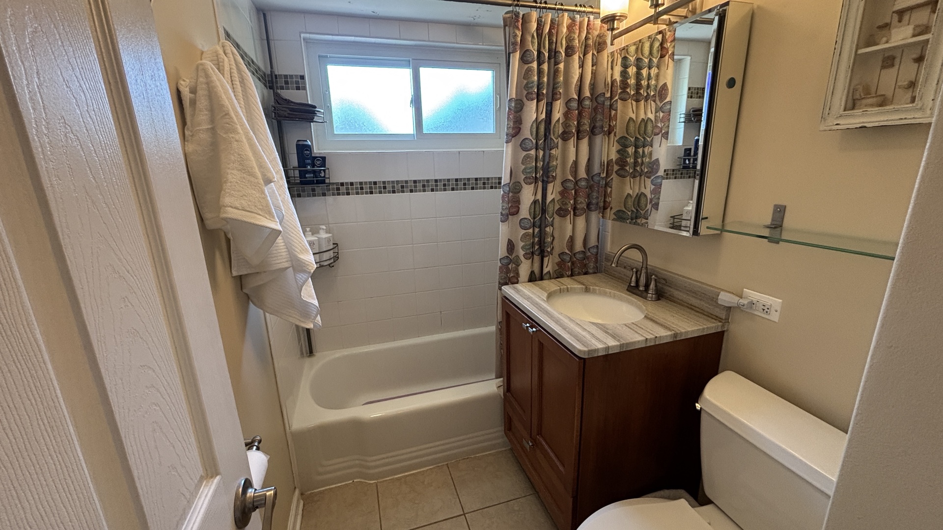 1317 N Mitchell Avenue, Arlington Heights, IL 60004
